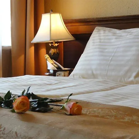 Hotell Continental 4*