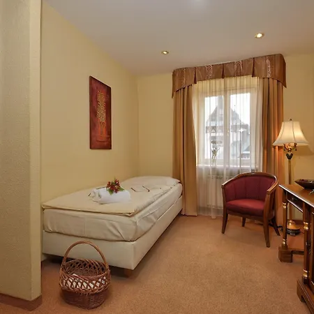 Continental Hotell 4*