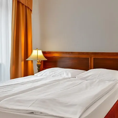 Continental 4*