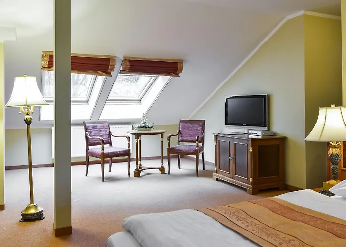 Continental Hotel 4*