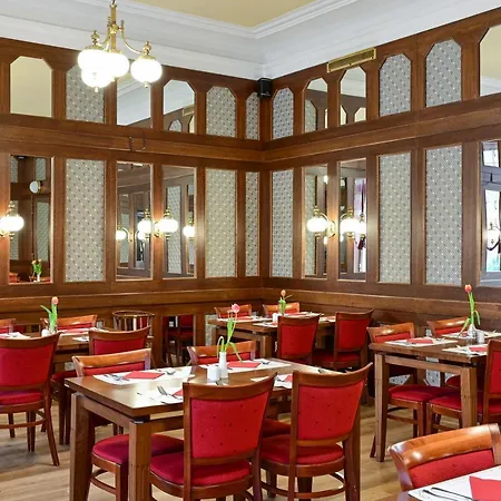 Continental Hotel 4*