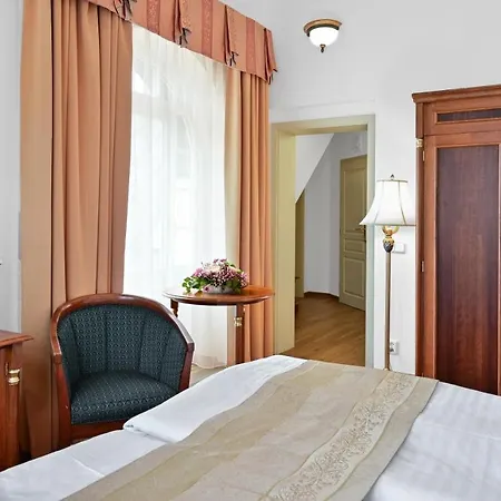 Continental Отель