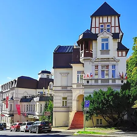 Continental Hotel