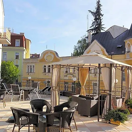 Continental Hotel 4*